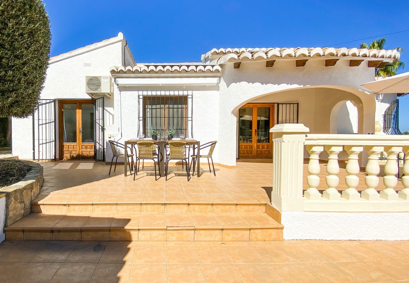 Villa in Javea - Casita Travel | Casa Vista Mar y Montgo