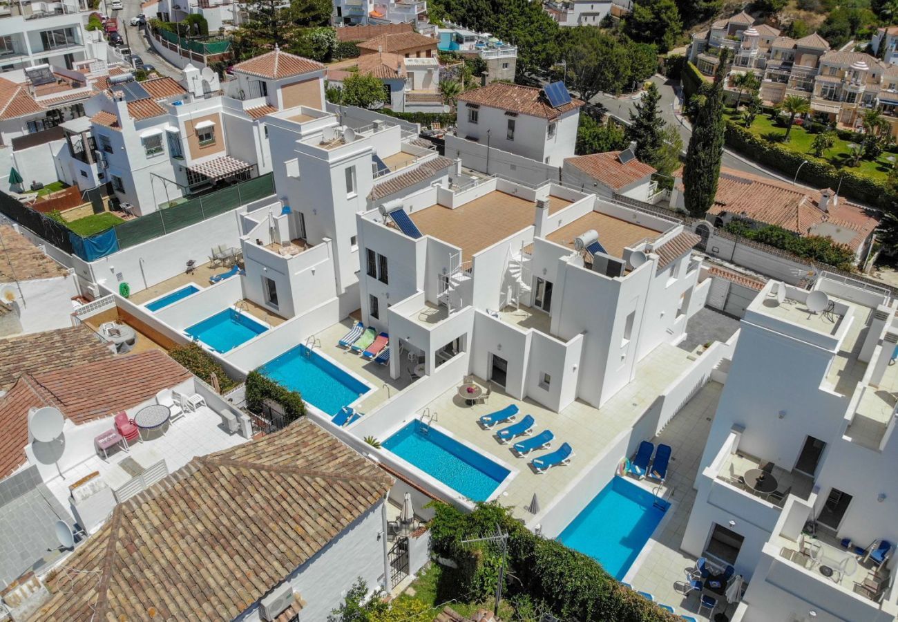 Villa in Nerja - Villa Vista Azul Villa in Nerja - Villa Vista Azul