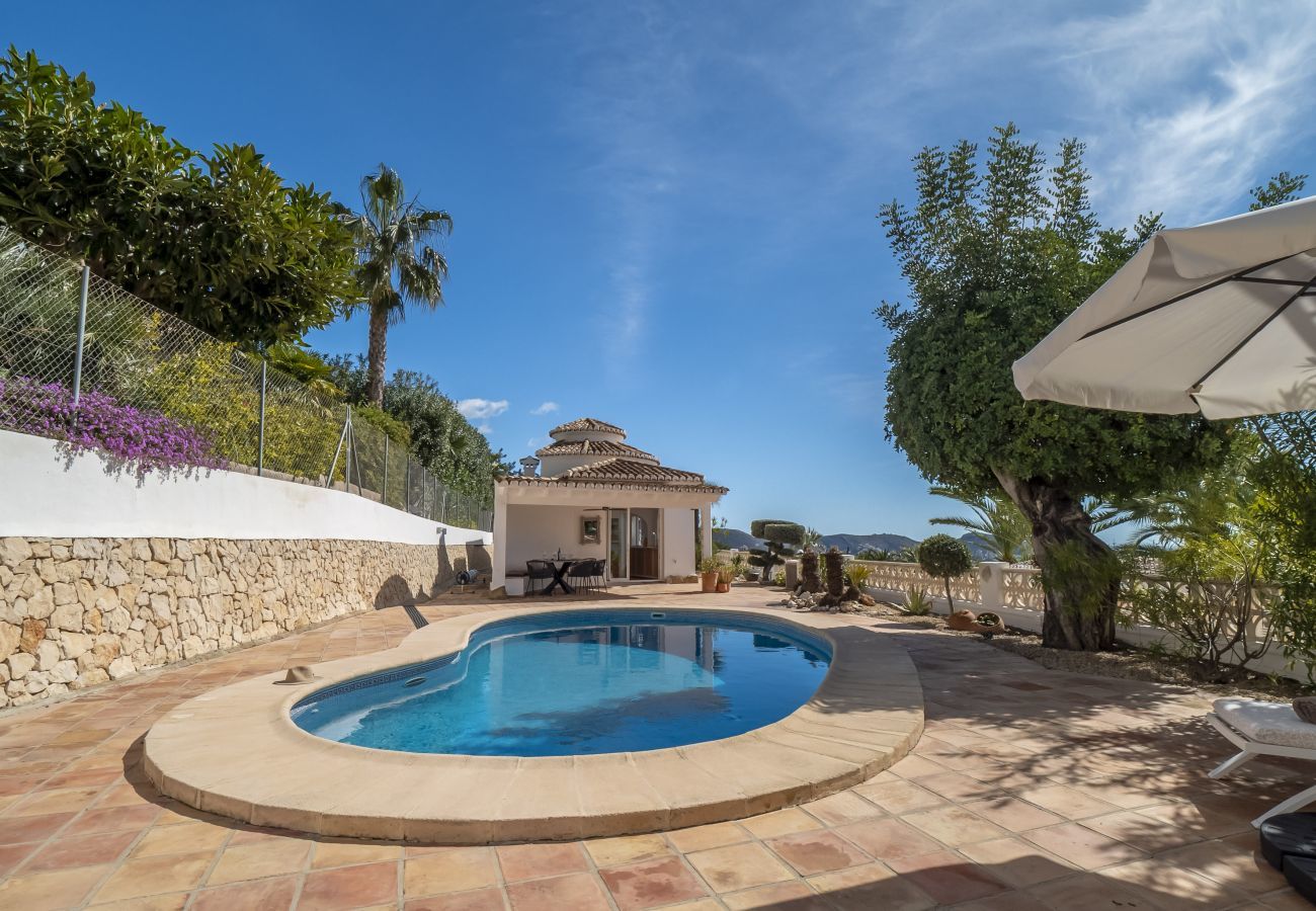 Villa in Moraira - Casita Travel | Villa Pequena Joya