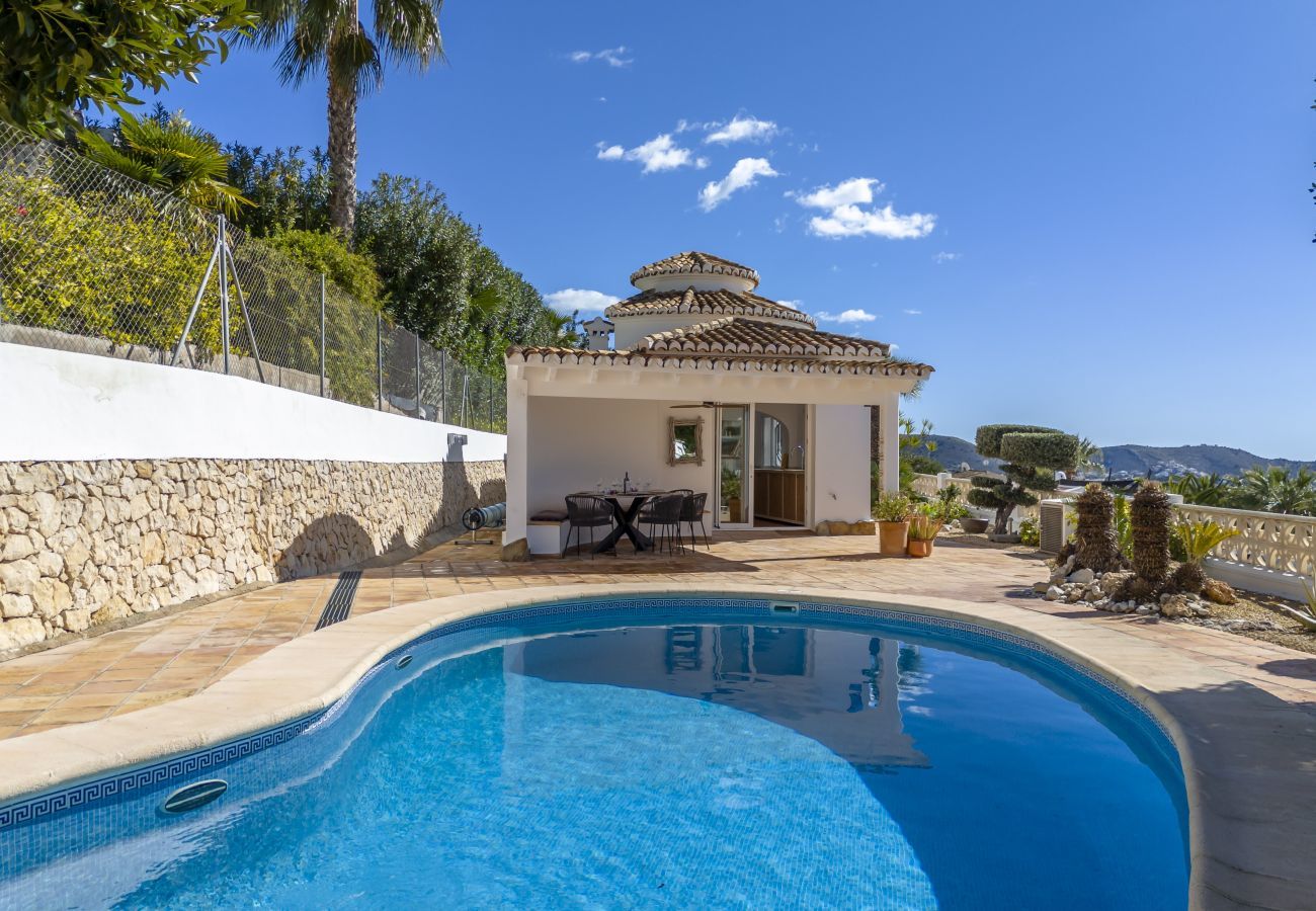 Villa in Moraira - Casita Travel | Villa Pequena Joya