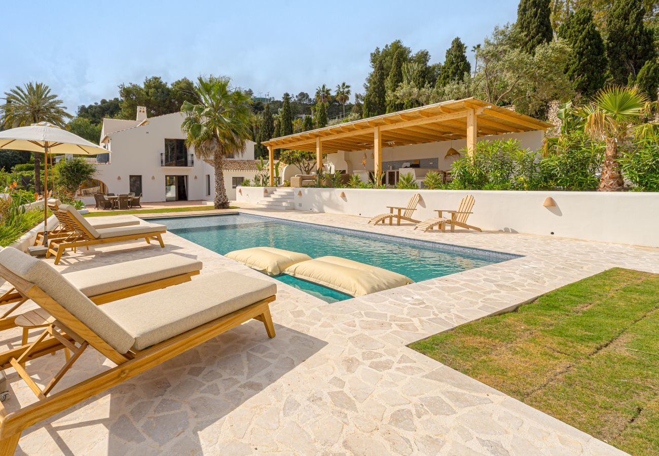 Villa in Javea - Casita Travel | Luxe Finca Genciana in Javea